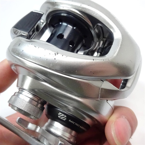 １６メタニウムＭＧＬＲＩＧＨＴ